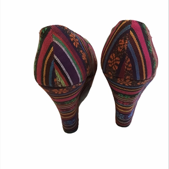 Mossimo Multi-color Fiesta Wedges Platforms - Picture 4 of 8